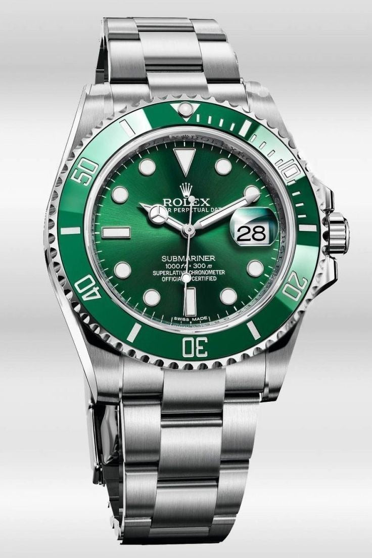 R Submariner “Hulk” – Green Dial &amp; Green Bezel