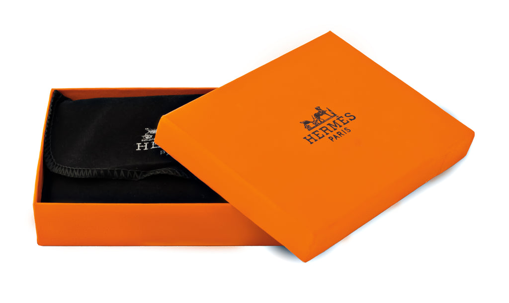 (Hermès Inspired) features a premium grain-textured black leather